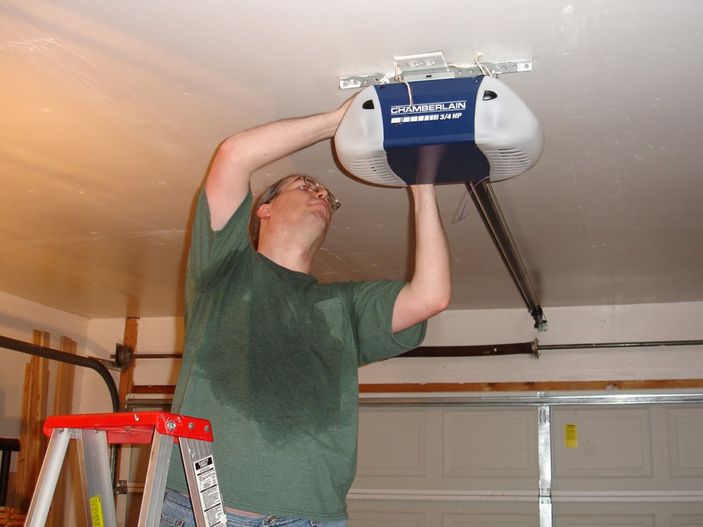 Garage door opener repair Los Angeles