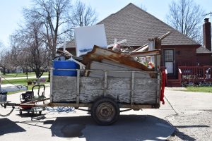 Solutions for Trash Removal: Dealing with Difficult Items Easily